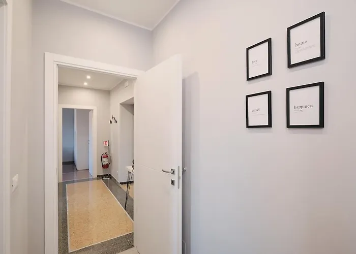 Colosseo-san Giovanni, New Wi-fi & A-c Apartament Rzym